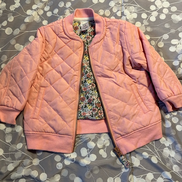 2 Carters jackets - Picture 4 of 6